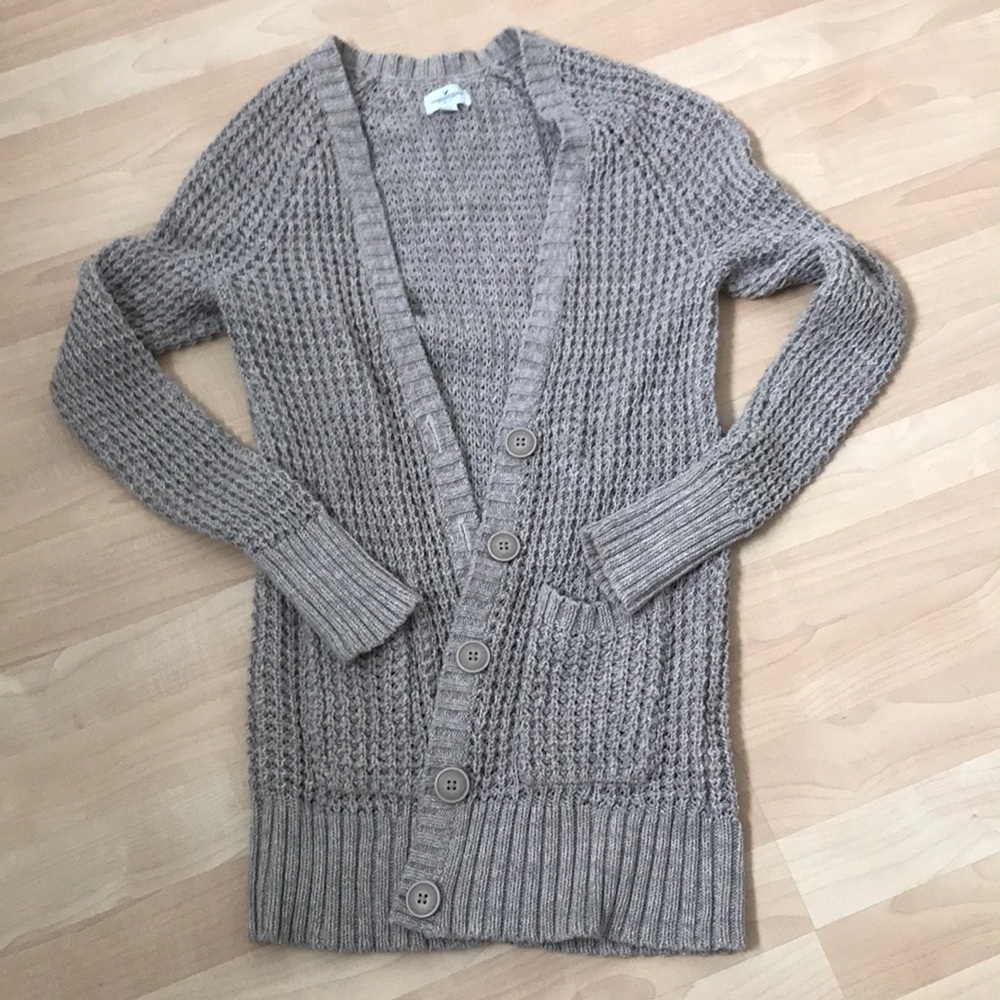 American Eagle knit cardigan